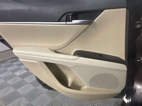 Used 2023 Toyota Camry LE FWD image 23