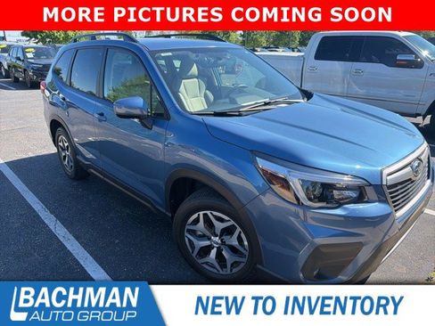 Used 2021 Subaru Forester Premium AWD/4WD image 1