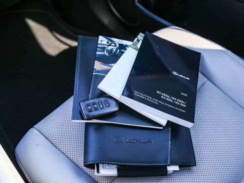 Used 2022 Lexus RX 450h AWD w/ Premium Package image 33