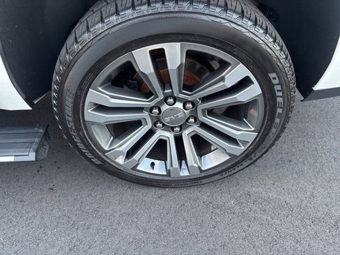Used 2020 GMC Yukon Denali w/ Denali Ultimate Package image 34