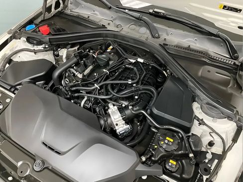 Used 2017 BMW 430i Coupe RWD image 15