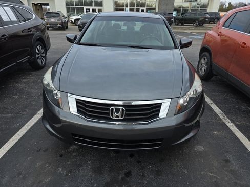 Used 2008 Honda Accord EX image 2