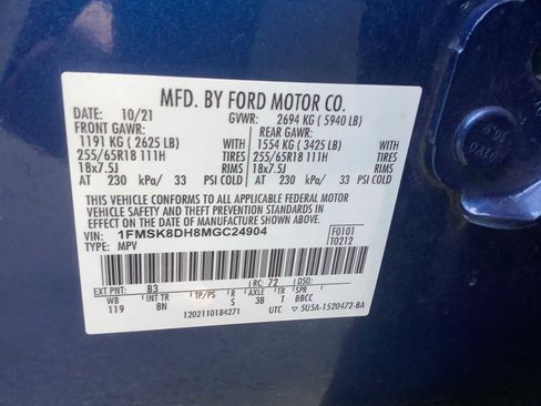 Used 2021 Ford Explorer XLT w/ Class III Trailer Tow Package image 21