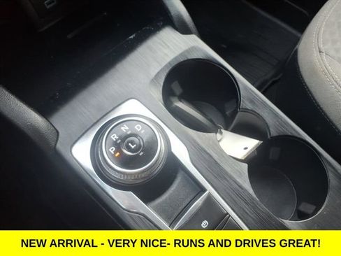 Used 2022 Ford Escape SE w/ Cold Weather Package image 21