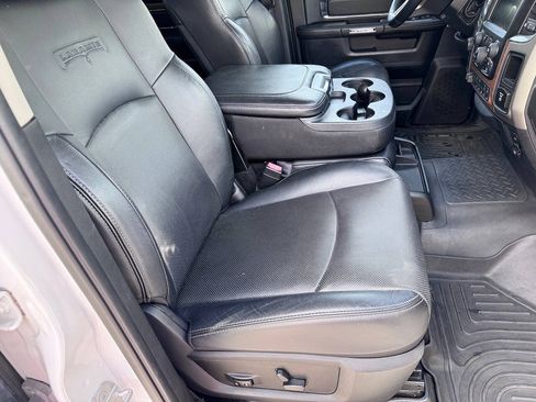 Used 2016 RAM 2500 Laramie w/ Convenience Group AWD/4WD image 19