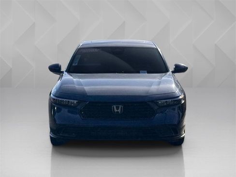 Used 2024 Honda Accord EX image 2