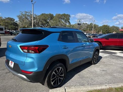 Used 2025 Chevrolet TrailBlazer LT image 43