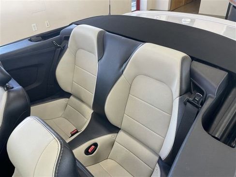 Used 2017 Ford Mustang Premium image 17