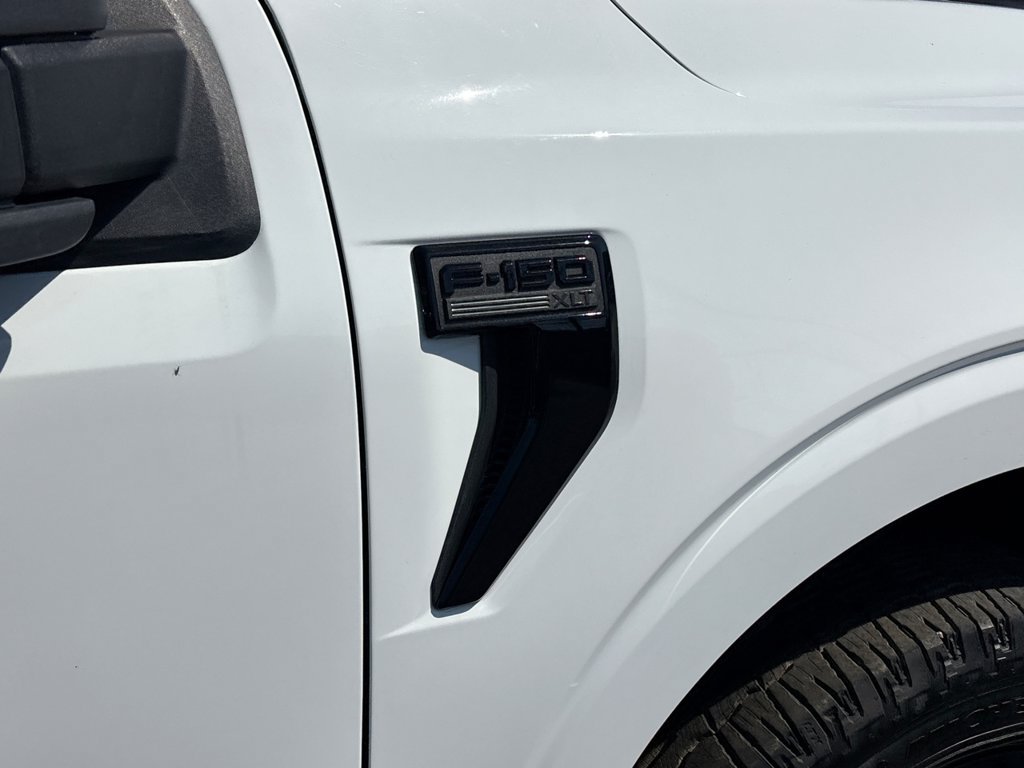 Used 2022 Ford F150 XLT w/ Equipment Group 302A High AWD/4WD image 12