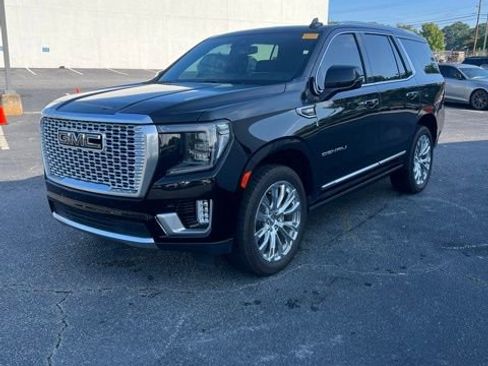 Used 2023 GMC Yukon Denali AWD/4WD image 1