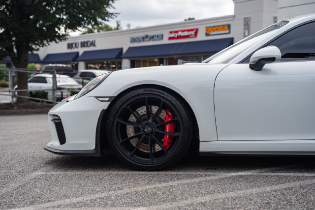 Used 2018 Porsche 911 GT3 RWD image 6