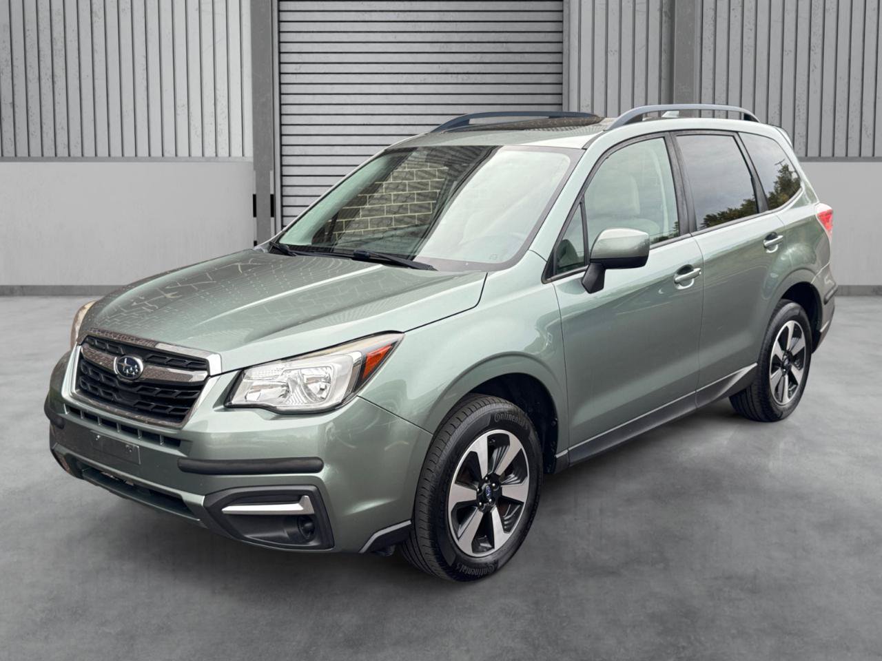 Used 2017 Subaru Forester 2.5i Premium w/ All-Weather Package AWD/4WD image 29