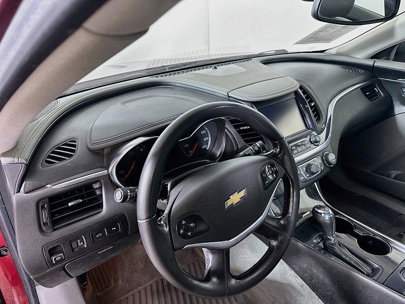 Used 2016 Chevrolet Impala LT w/ Convenience Package FWD image 9