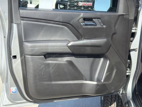 New 2026 GMC Canyon Elevation image 19