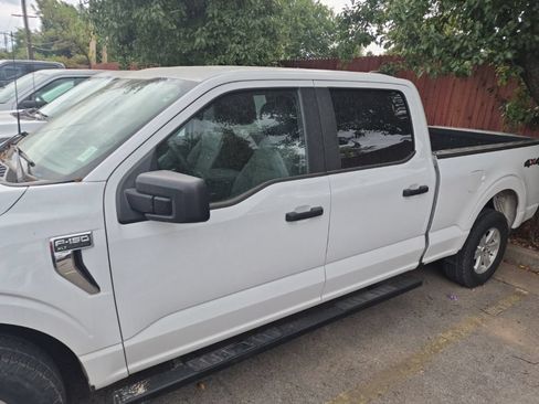 Certified 2022 Ford F150 XLT AWD/4WD image 8