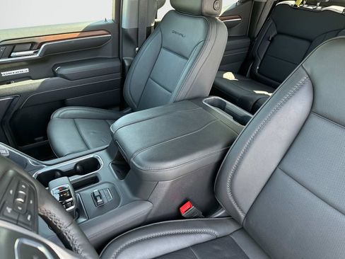 New 2025 GMC Sierra 1500 Denali w/ Technology Package AWD/4WD image 28