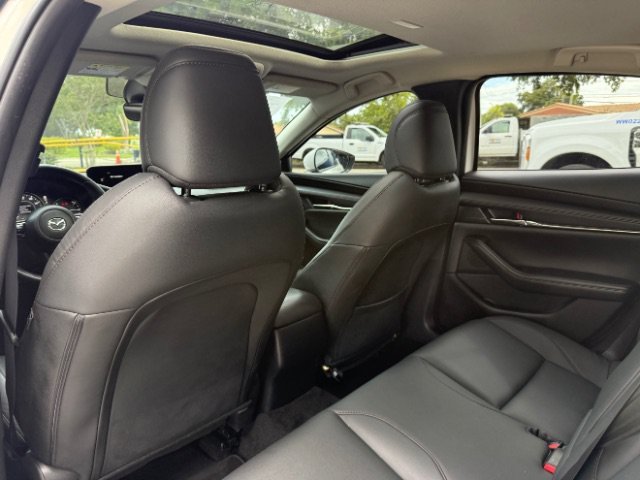 Used 2024 MAZDA MAZDA3 s FWD image 16