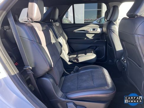 Certified 2025 Ford Explorer ST w/ Sun And Sound Package image 17