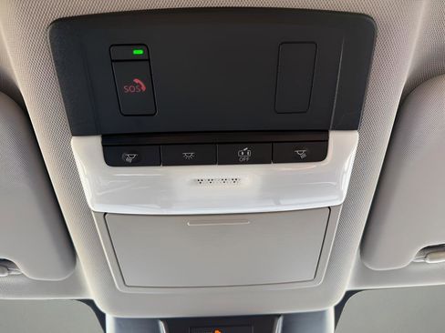 Certified 2025 Nissan Rogue SL AWD/4WD image 27