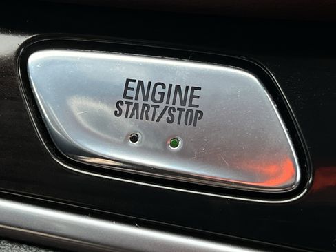 Used 2021 Buick Enclave Avenir w/ Avenir Technology Package image 15