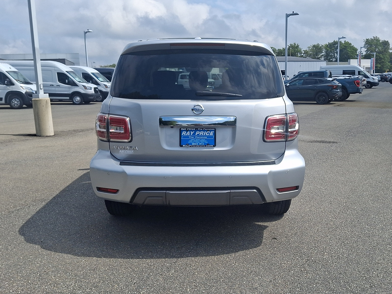 Used 2019 Nissan Armada SV w/ Driver Package AWD/4WD image 5