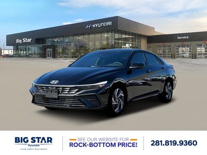 New 2025 Hyundai Elantra SEL