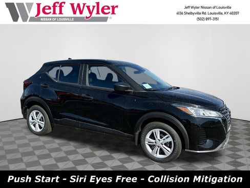 Used 2025 Nissan Kicks Play S image 1