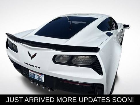 Used 2016 Chevrolet Corvette Z06 w/ 3LZ Preferred Equipment Group RWD image 5