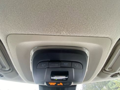 Used 2025 Toyota Corolla LE image 26