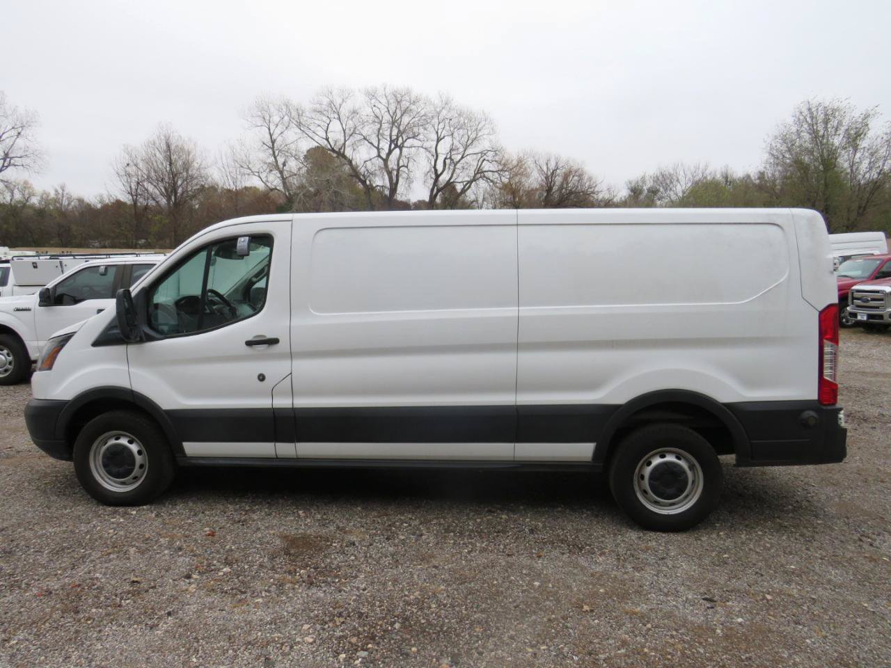 Used 2019 Ford Transit 250 148 Low Roof RWD image 23