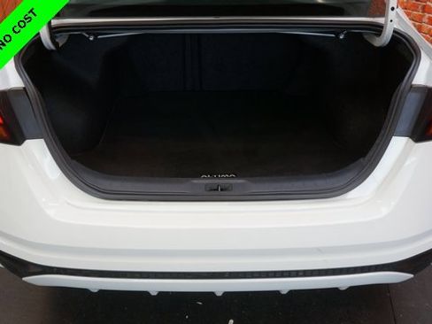 Used 2022 Nissan Altima 2.5 S image 42