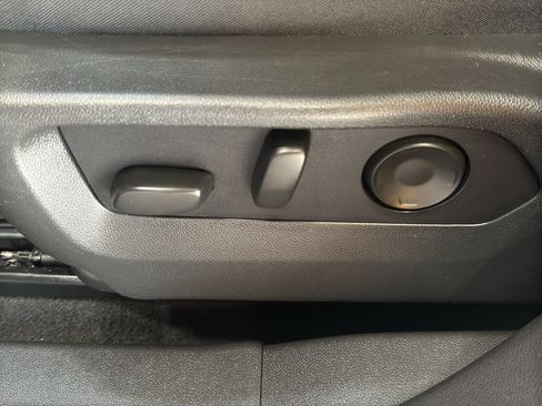 Used 2024 Buick Envision Preferred AWD/4WD image 28