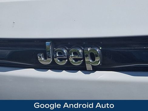 Used 2022 Jeep Grand Cherokee Overland w/ Adv Protech Group III AWD/4WD image 37