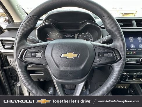 Certified 2023 Chevrolet TrailBlazer LT w/ Convenience Package image 13