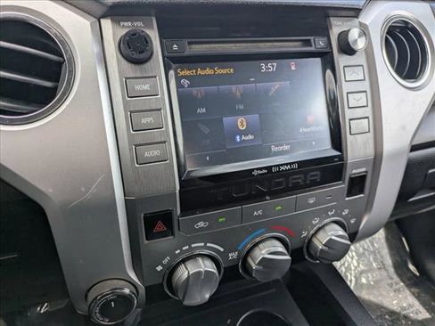 Used 2015 Toyota Tundra SR5 w/ SR5 Upgrade Package AWD/4WD image 12