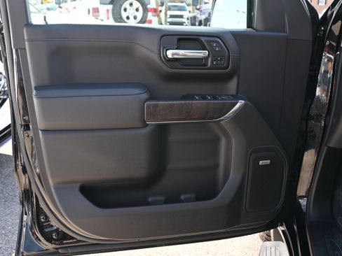 Used 2021 GMC Sierra 1500 Denali w/ Driver Alert Package II image 29