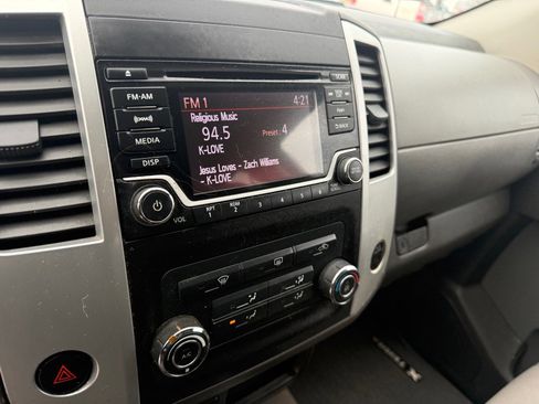 Used 2015 Nissan Xterra S w/ Value Package image 11