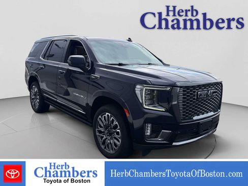 Used 2024 GMC Yukon Denali Ultimate AWD/4WD image 1