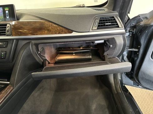 Used 2015 BMW 428i Convertible image 33