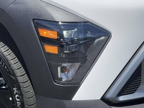 Certified 2026 Hyundai Kona SEL Sport AWD/4WD image 9