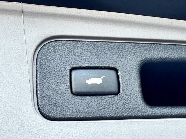 Used 2013 Honda Pilot Touring image 7
