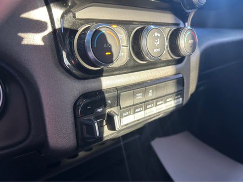 Used 2022 RAM 2500 Tradesman image 15