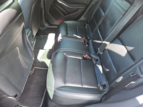Used 2019 Mercedes-Benz CLA 250 image 22