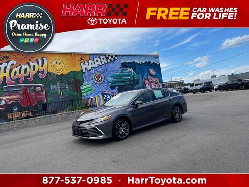 Used 2021 Toyota Camry XLE AWD/4WD image 1
