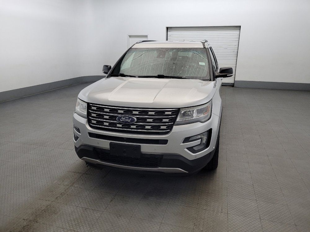 Used 2016 Ford Explorer Limited w/ Equipment Group 301A AWD/4WD image 15