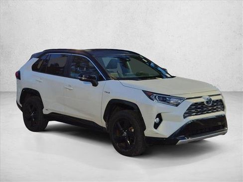 Used 2021 Toyota RAV4 XSE w/ XSE Grade Weather Package AWD/4WD image 3