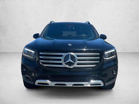 Certified 2026 Mercedes-Benz GLB 250 4MATIC image 2