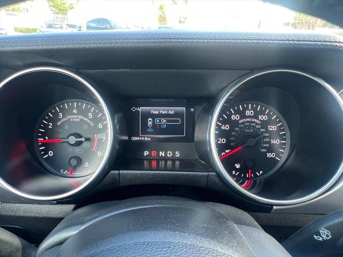 Used 2022 Ford Mustang Premium RWD image 12