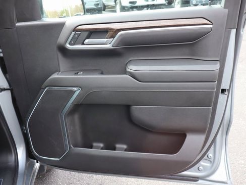 Used 2023 GMC Sierra 1500 Elevation image 19