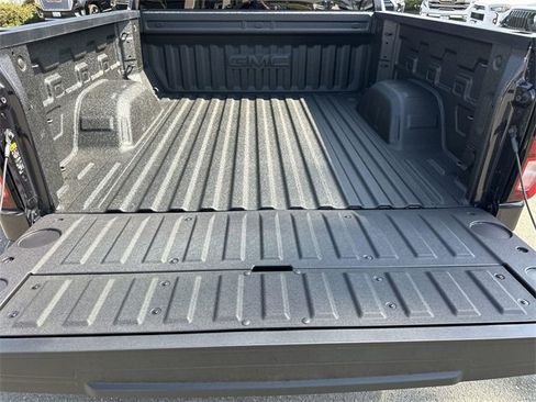 New 2026 GMC Sierra 1500 Elevation w/ LPO, Elevation Black Package image 26